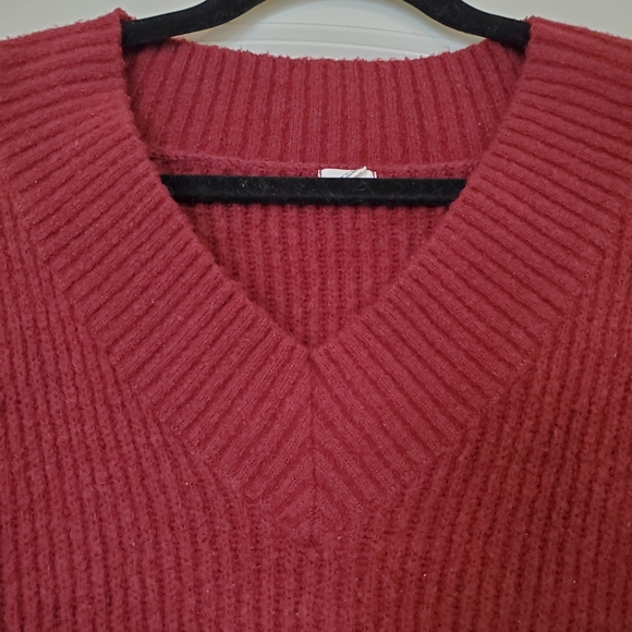 Garage Burgundy Sweater - Picture 2 of 12